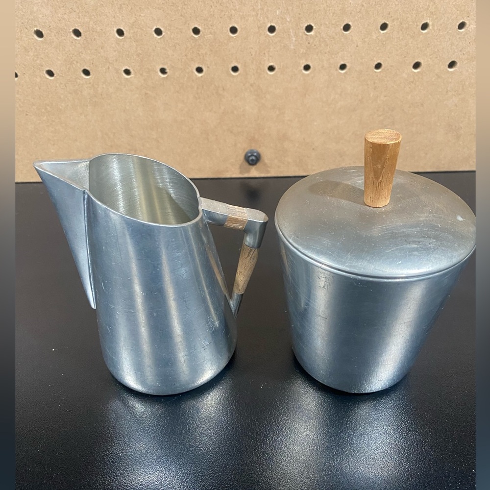 Mid Century Modern Royal Holland KDM Daalderop Pewter & Teak Sugar and Creamer - Picture 9 of 11